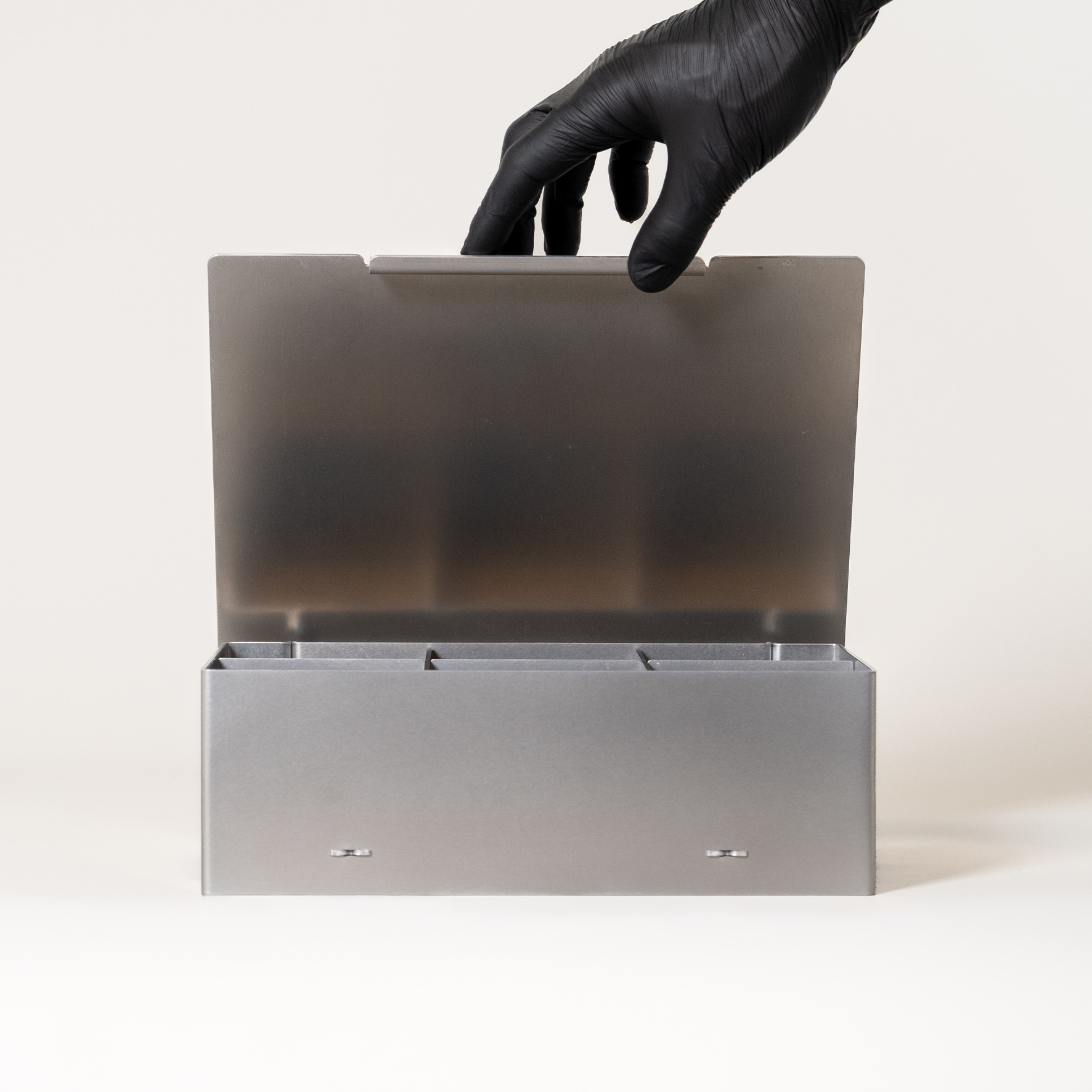 ALU  STORAGE - Image 1